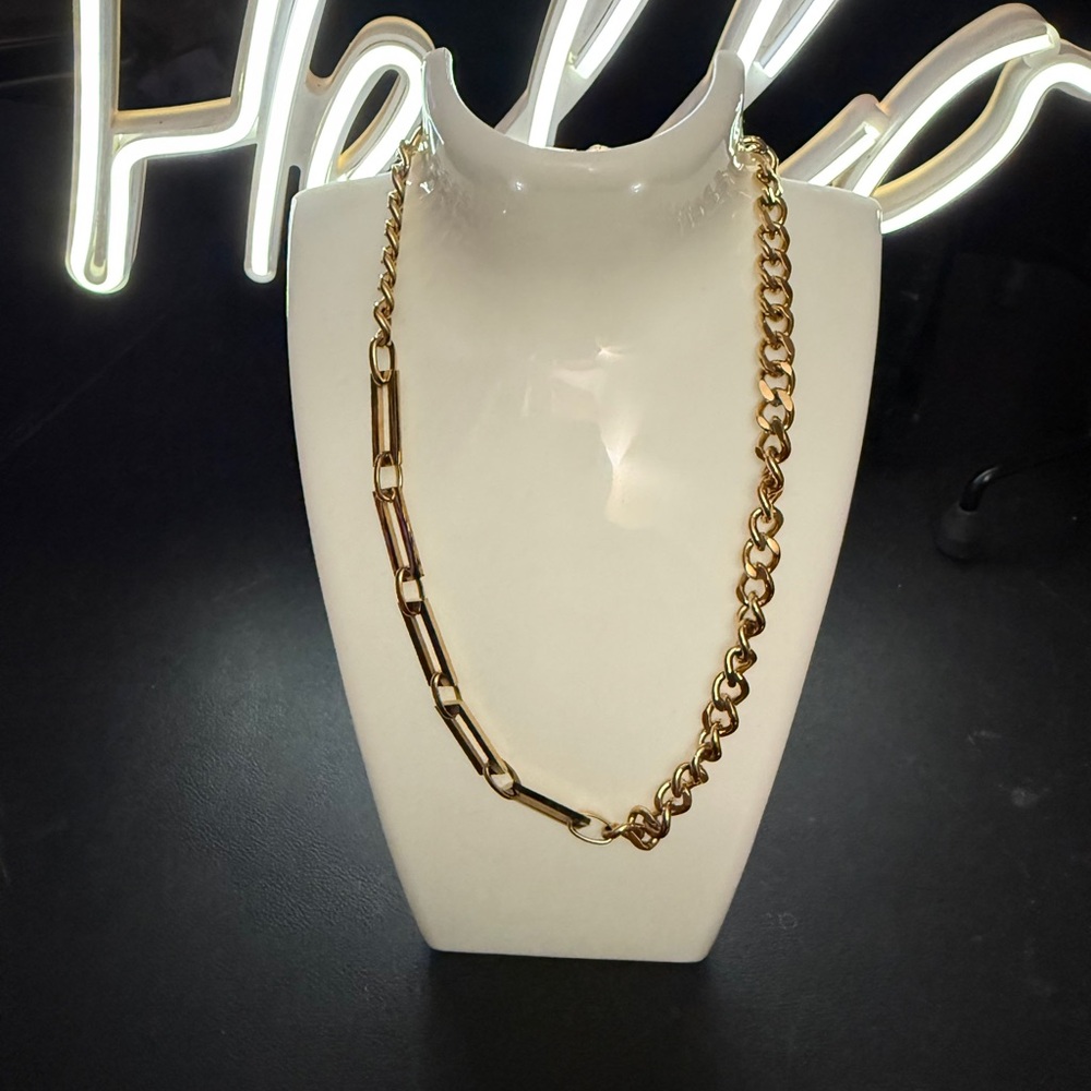 Elegant Gold Chain Necklace stainless steel new